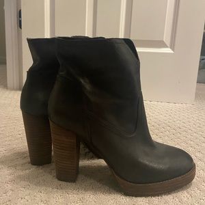 Women’s black leather lucky brand booties